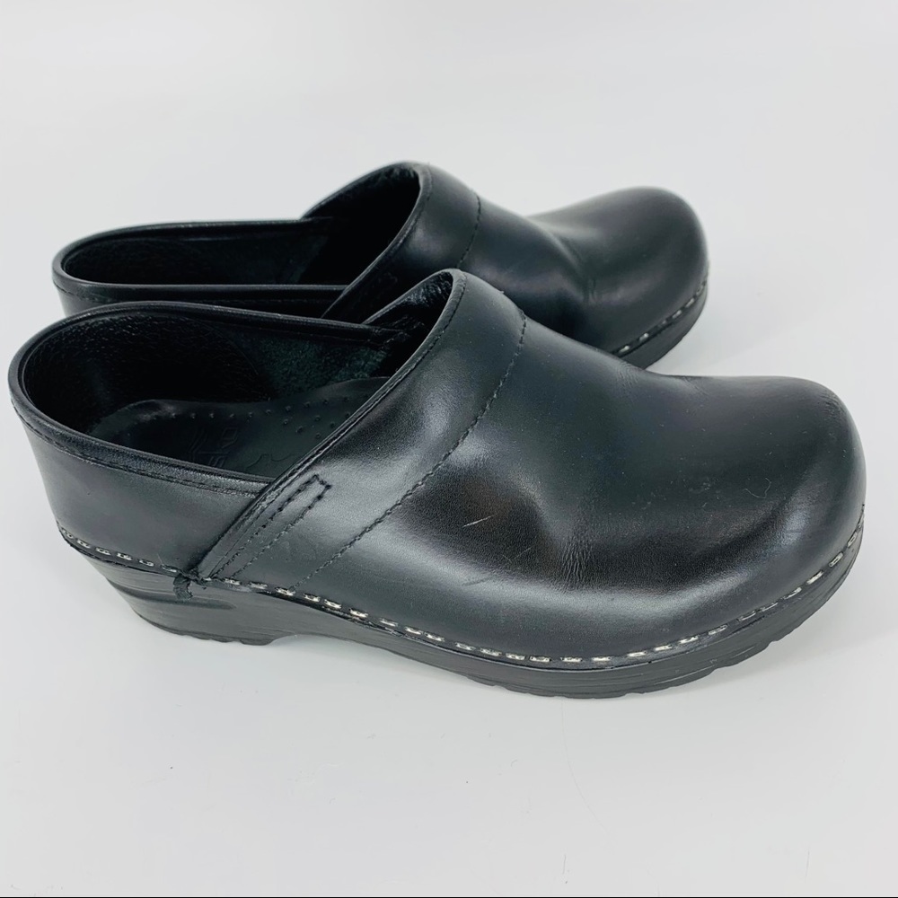 dansko 36